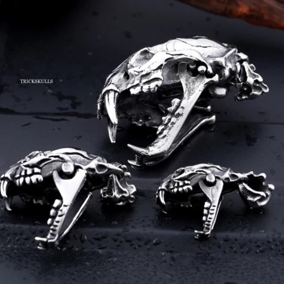 Sabre-Toothed Tiger Smilodon Big Cat Dinosaur Skull Stainless Pendant & Chain - Picture 6 of 13